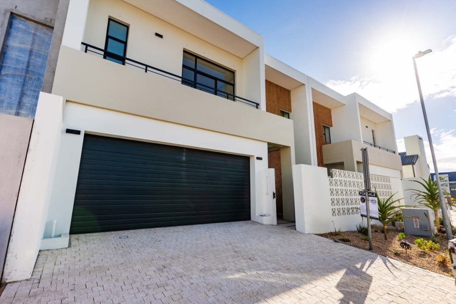 4 Bedroom Property for Sale in Sandown Western Cape